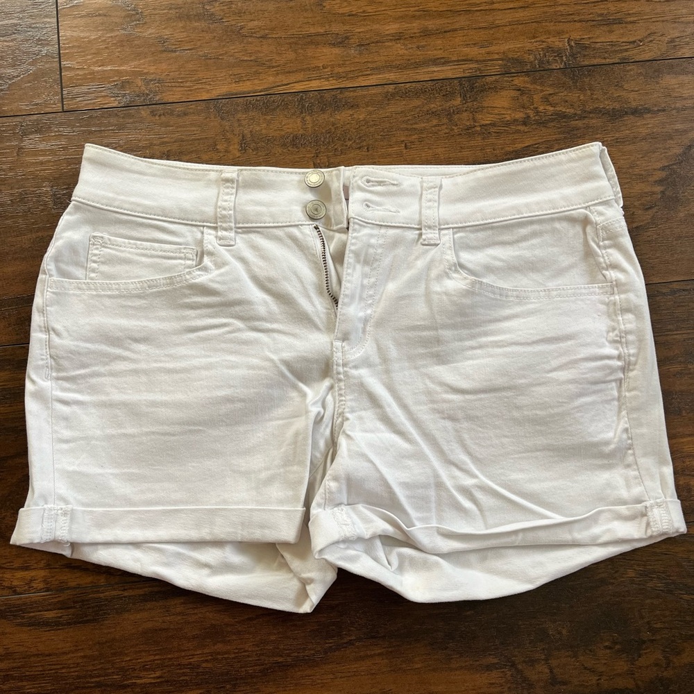 White jean shorts, size 13